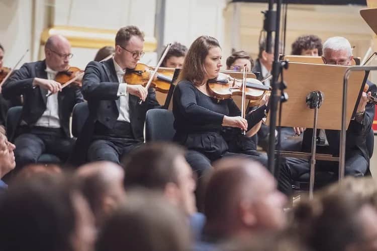 Filharmonia Poznań repertuar: najważniejsze koncerty i wydarzenia